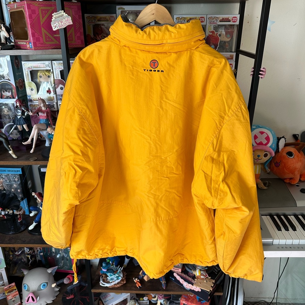 Vintage Disney Tigger Jacket XL Yellow 90s Zip Up Coat Embroidered Rare - Picture 6 of 9